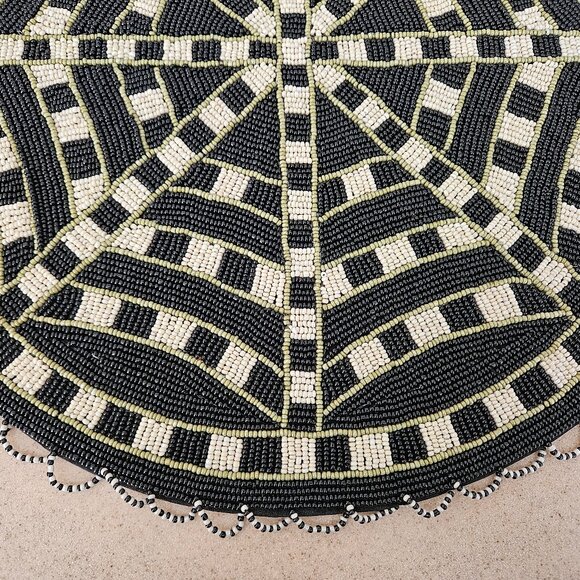 RARE MACKENZIE CHILDS SPIDER WEB COURTLY CHECK HALLOWEEN FALL PLACEMAT CHARGER - Picture 4 of 9